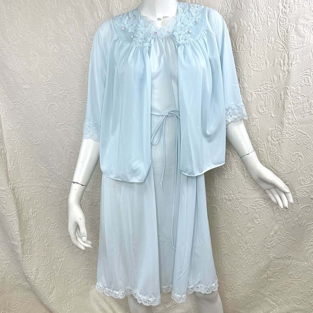 Shadowline VTG Nylon Lace Embroidered Bed Jacket & Short Nightgown 2-Pc …